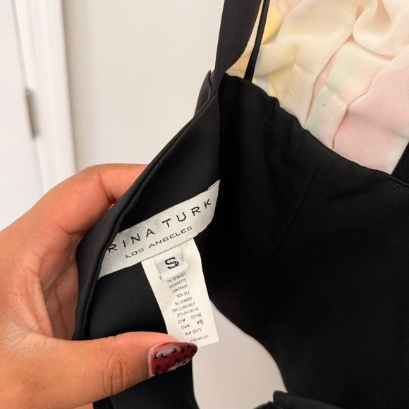 MULTICOLOR TRINA TURK HALTER NECK AND ASYMMETRICAL MIDI SKIRT SET - Picture 5 of 8